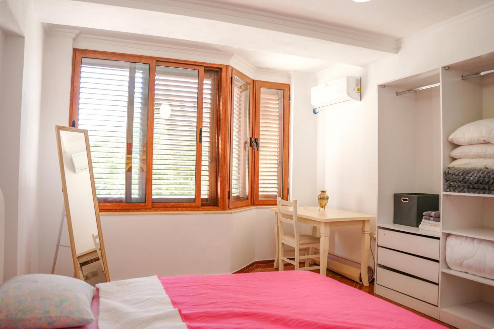 Tirana Centre Lions Gate 1 Apartment Buitenkant foto