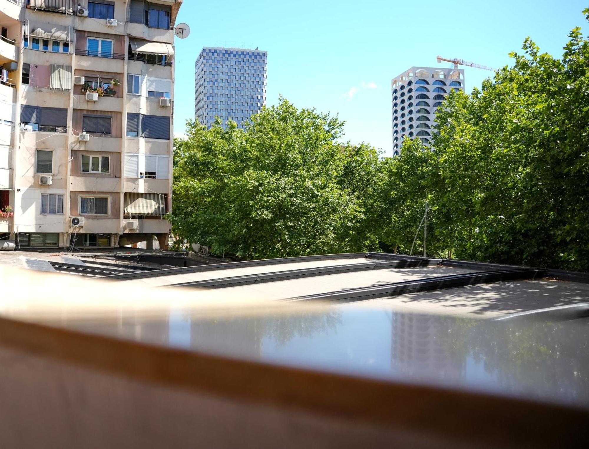 Tirana Centre Lions Gate 1 Apartment Buitenkant foto